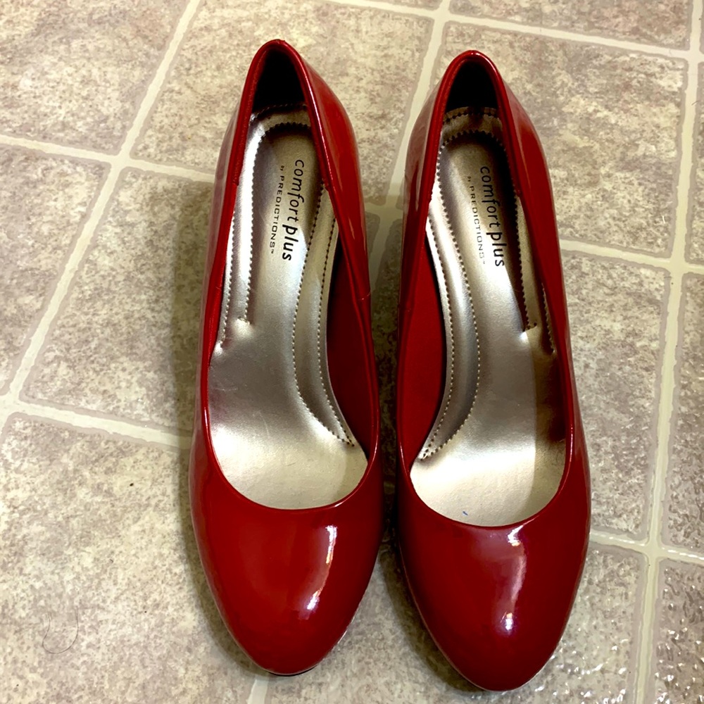 Red High Heels/Pumps by Predictions, Comfort Plus, Size 8